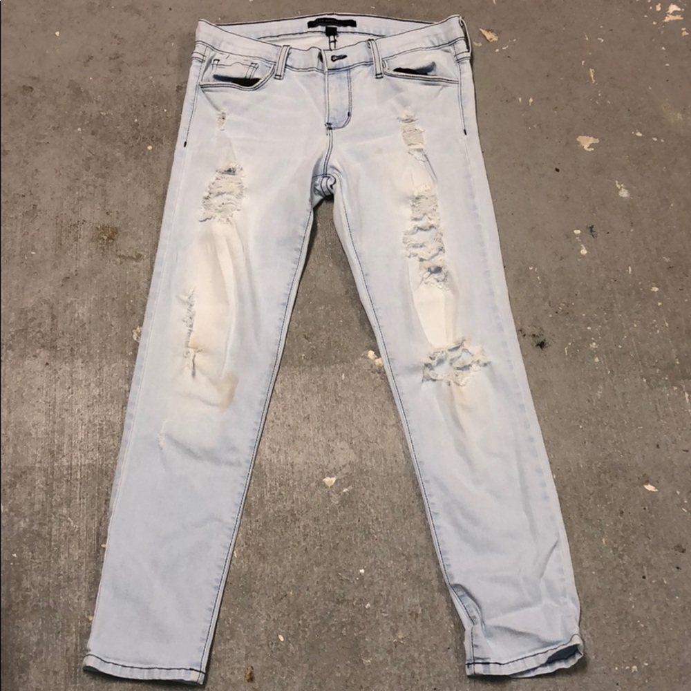 Flying Monkey Ripped Jeans Size 28